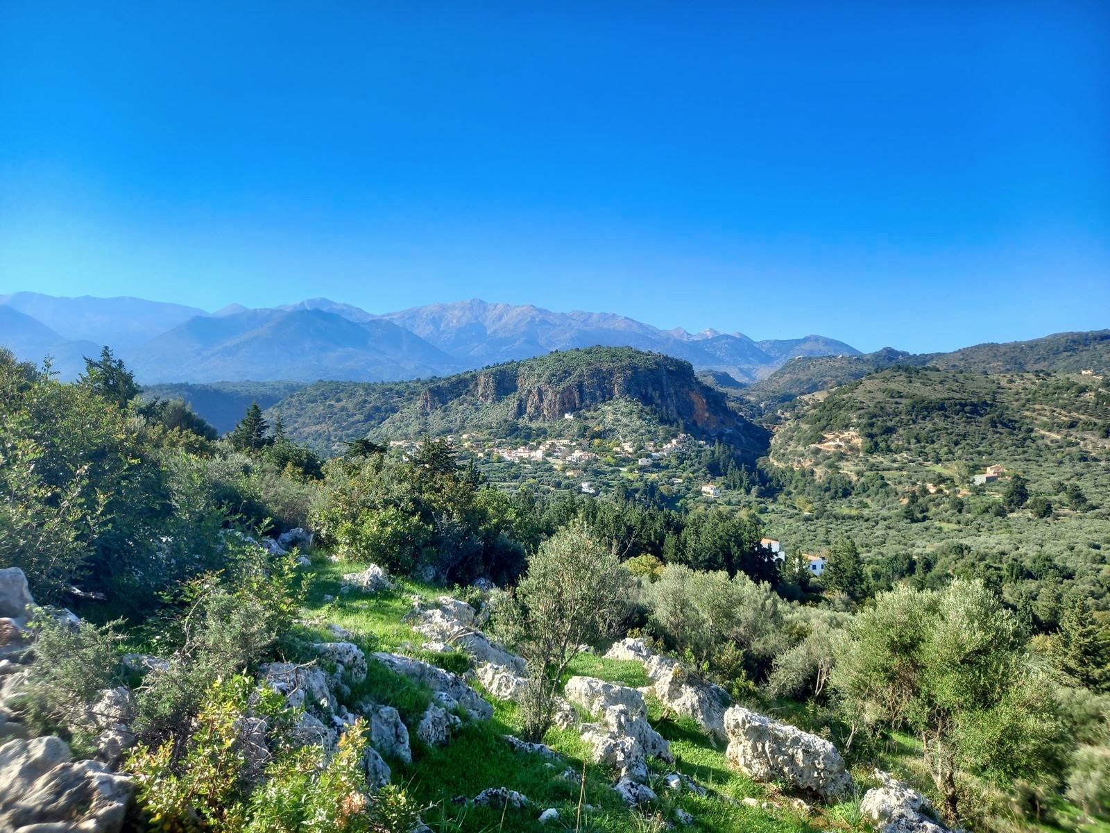 Land in Vafes - view 1