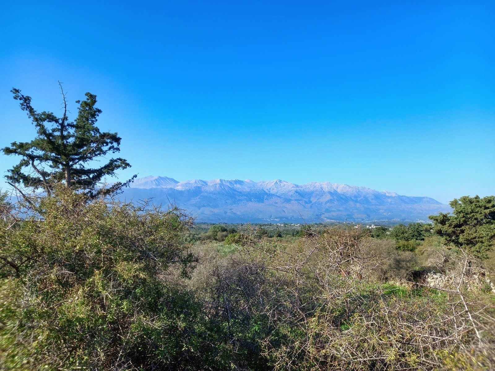 Land in Vafes - view 1