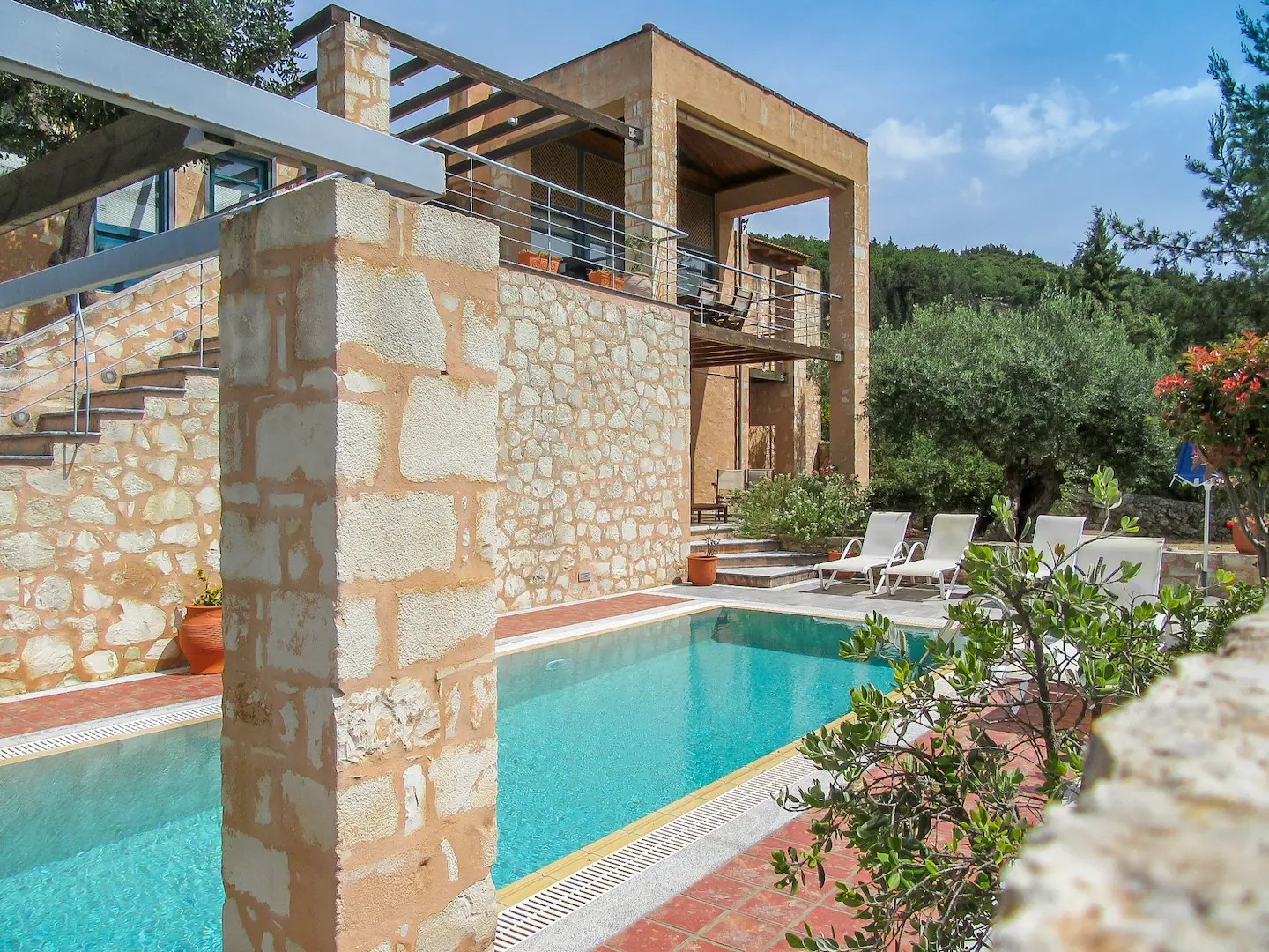Villa in Vafes - view 1