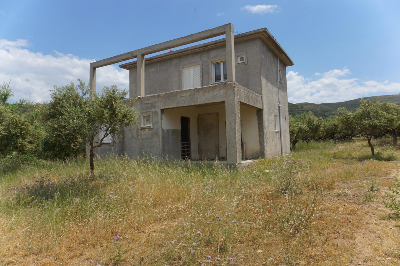 Villa in Kissamos - view 1