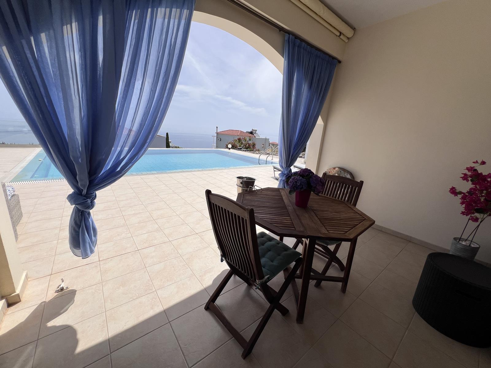 Villa in Vafes - view 1