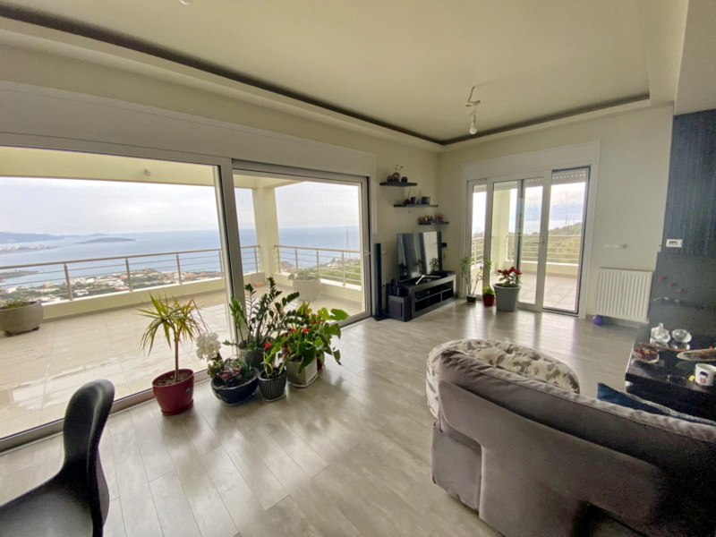 Villa in Agios Nikolaos - view 1