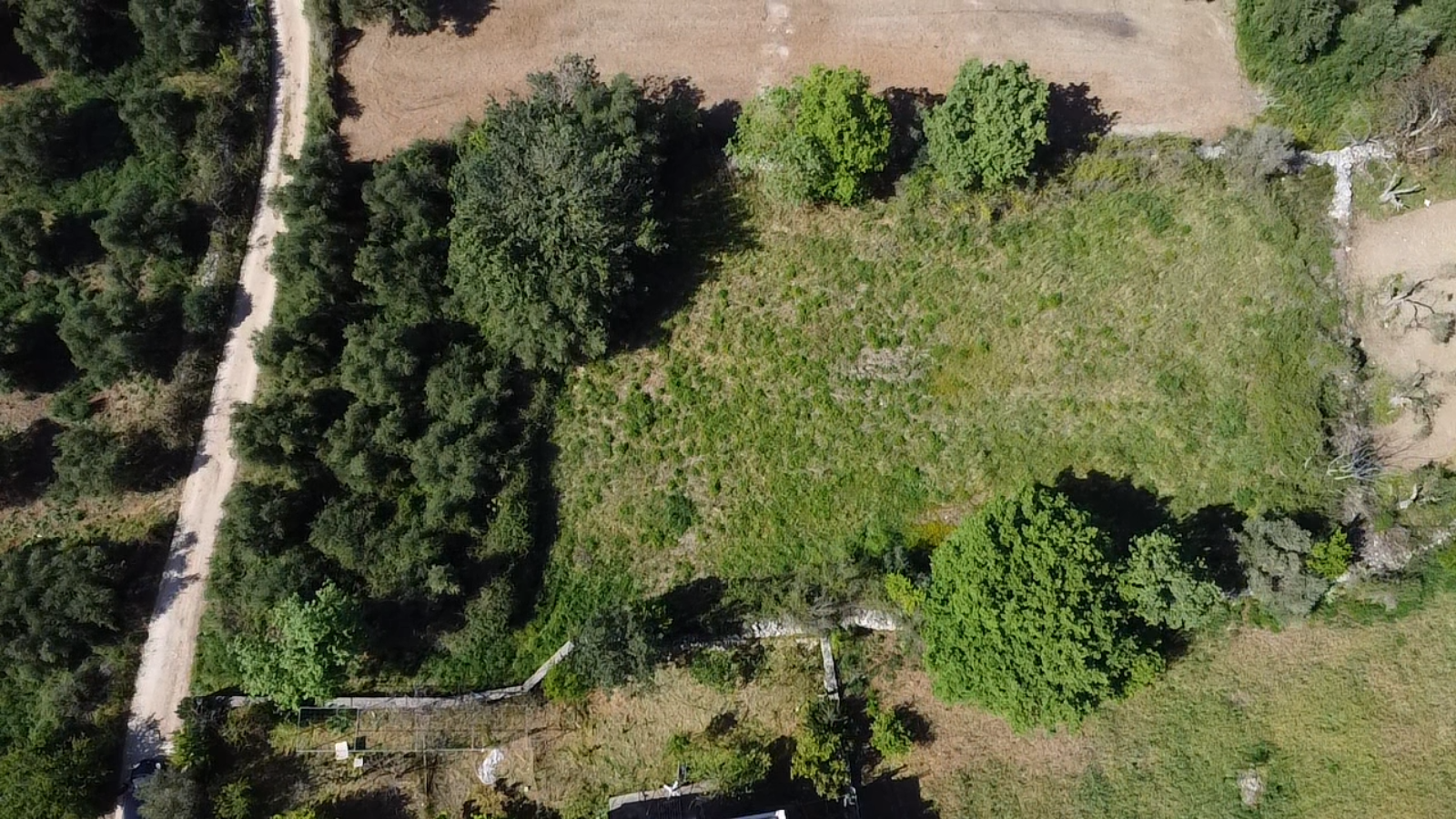 Land in Vafes - view 1