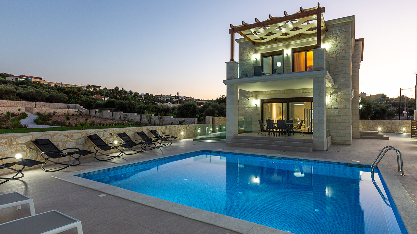 Villa in Almirida - view 1
