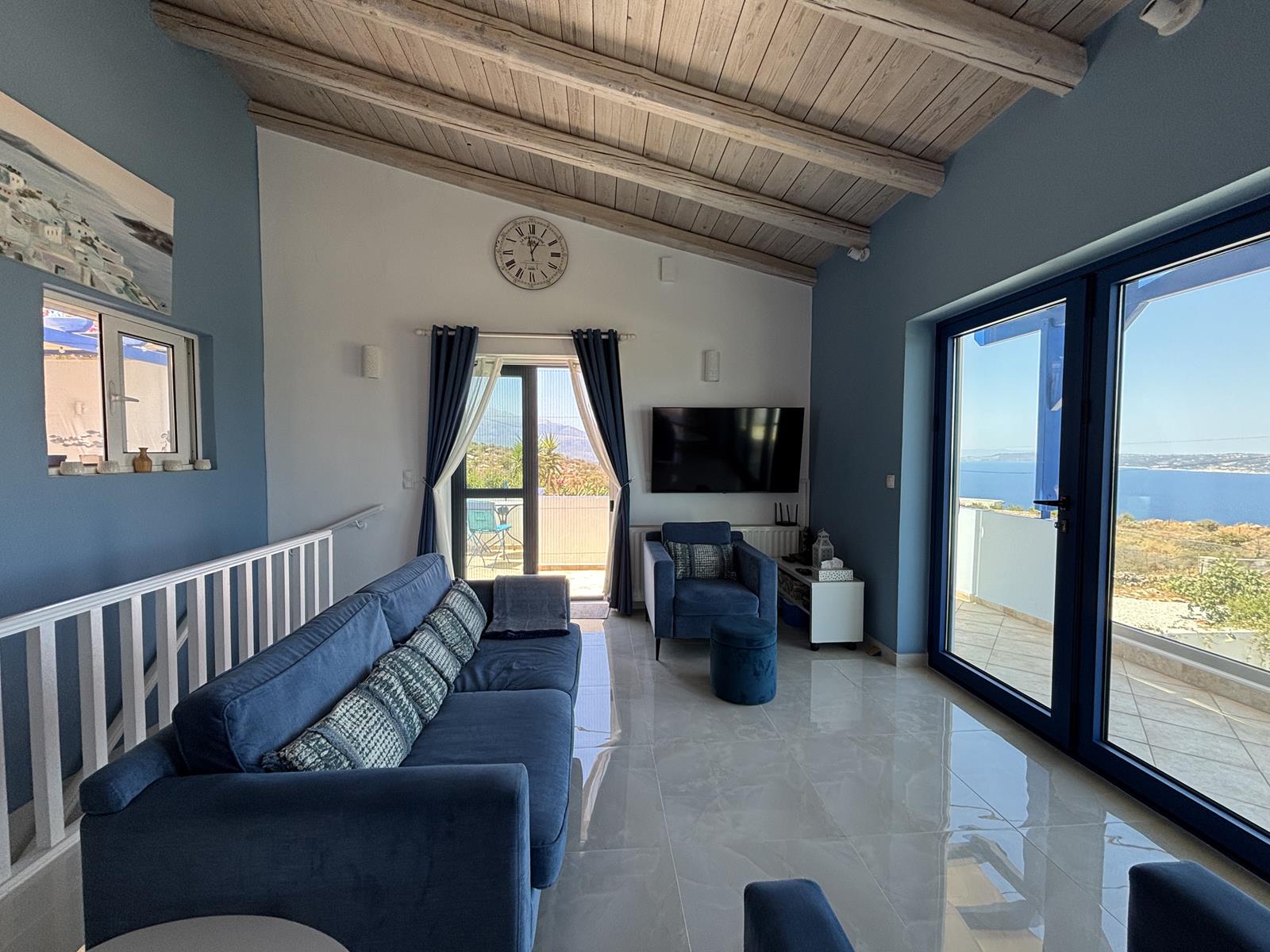 Villa in Kokkinon Khorion - view 1