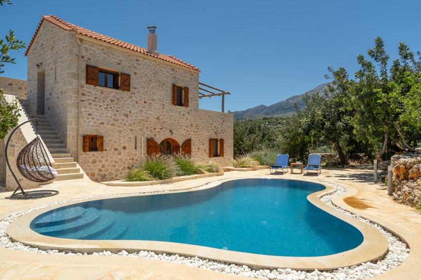 Villa in Melidoni - view 1