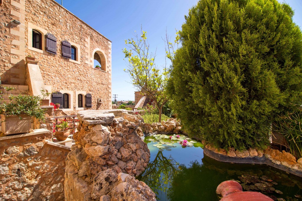 Villa in Samonas - view 1