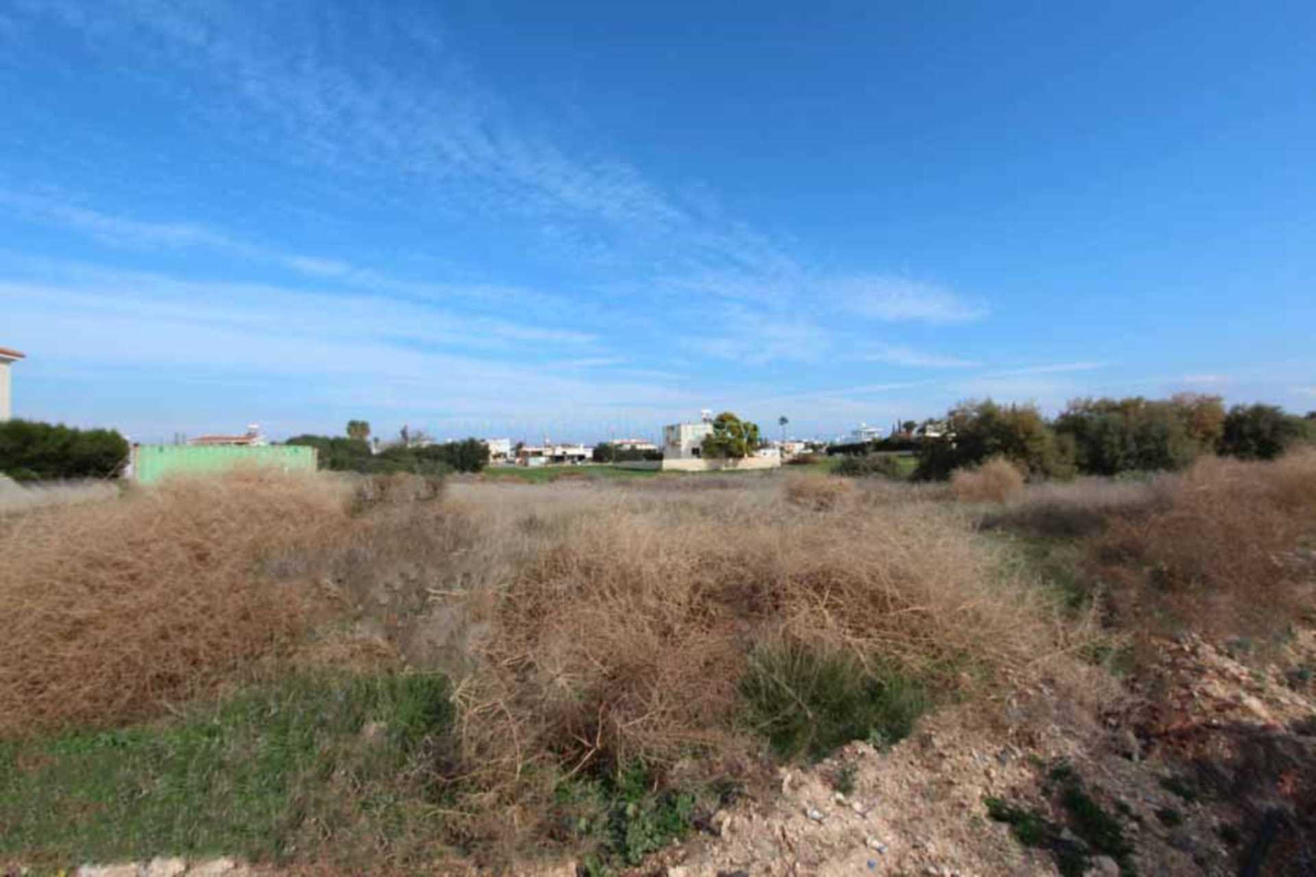 House in Paralimni - view 1