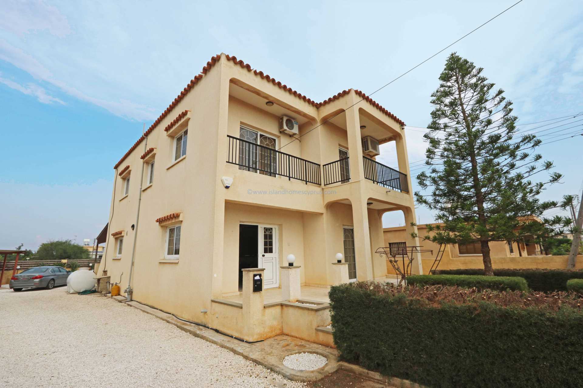 House in Avgorou - view 1