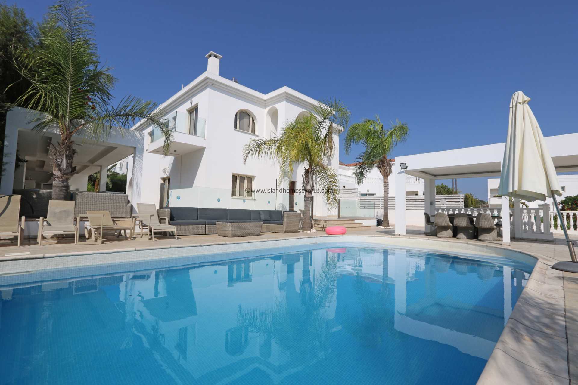 House in Paralimni - view 1