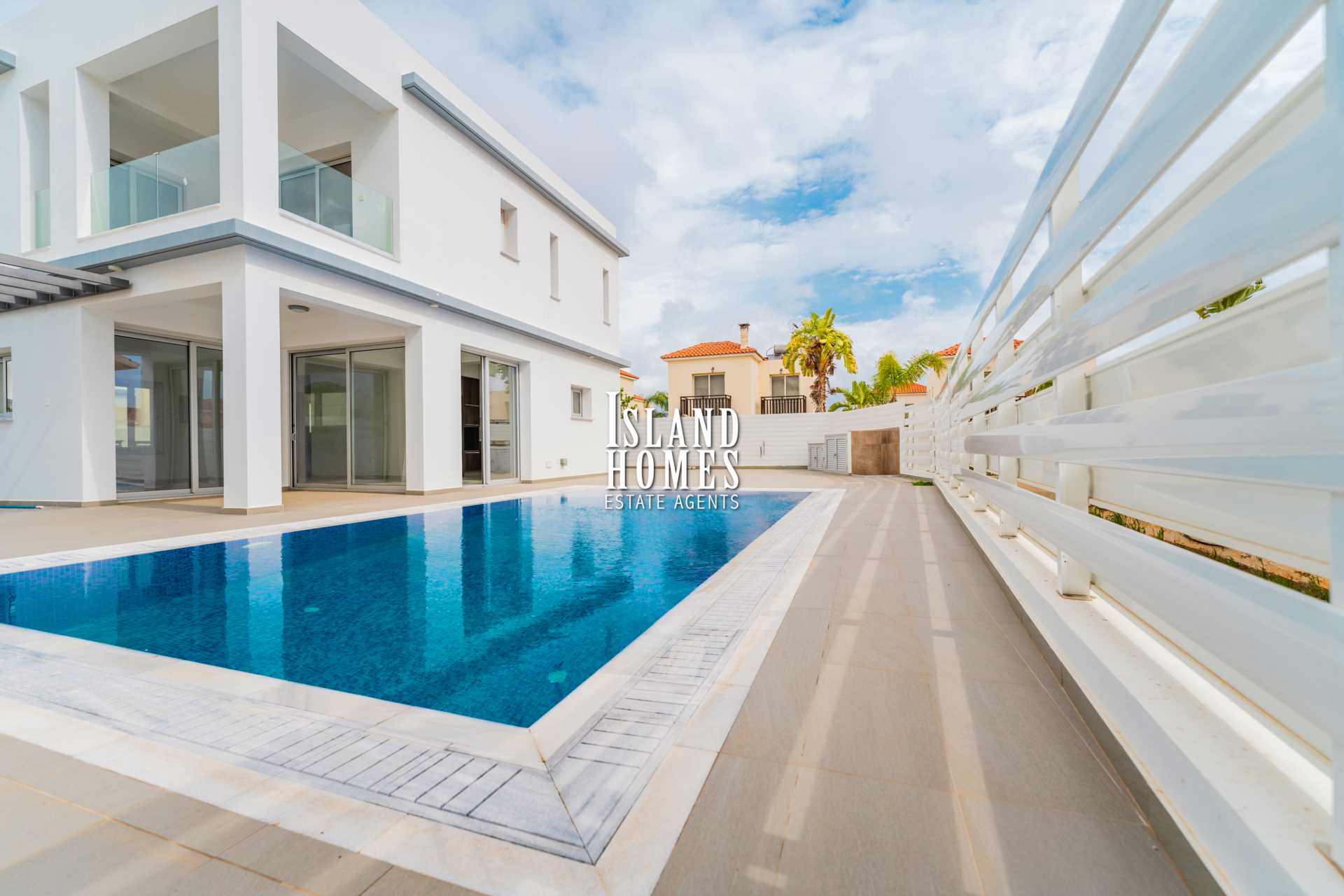 House in Paralimni - view 1
