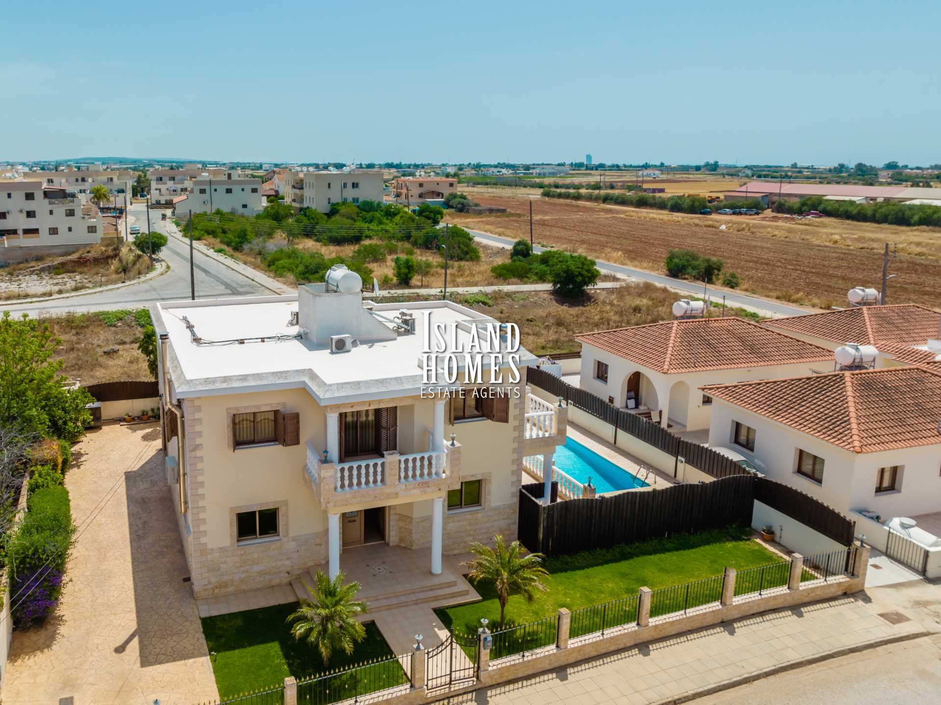 House in Liopetri - view 1