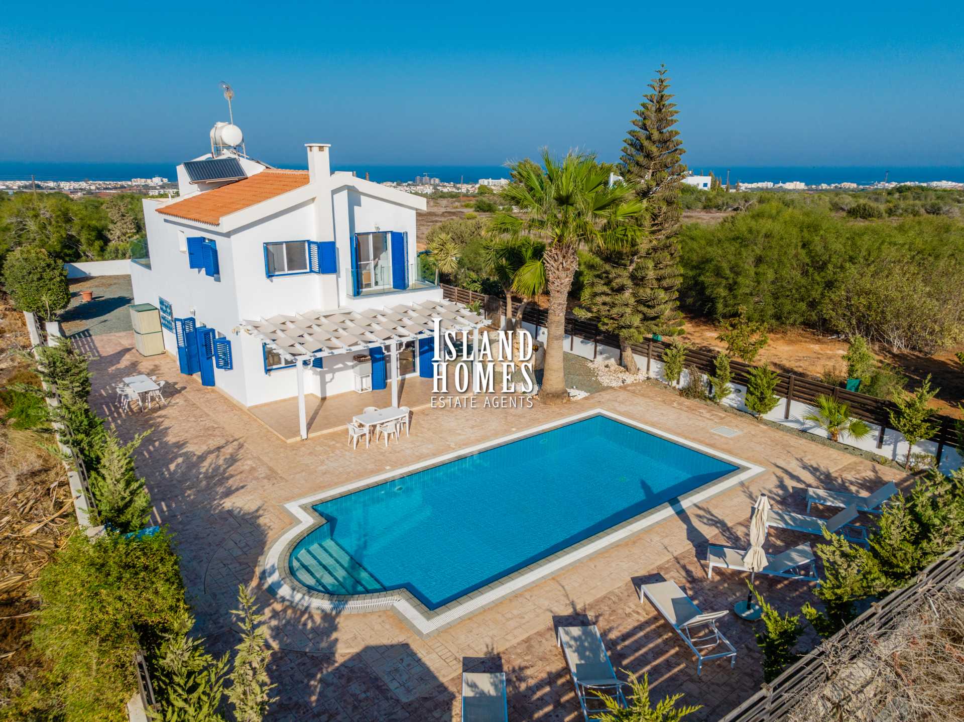 House in Paralimni - view 1