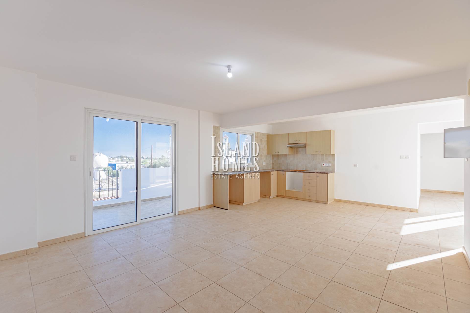 House in Liopetri - view 1