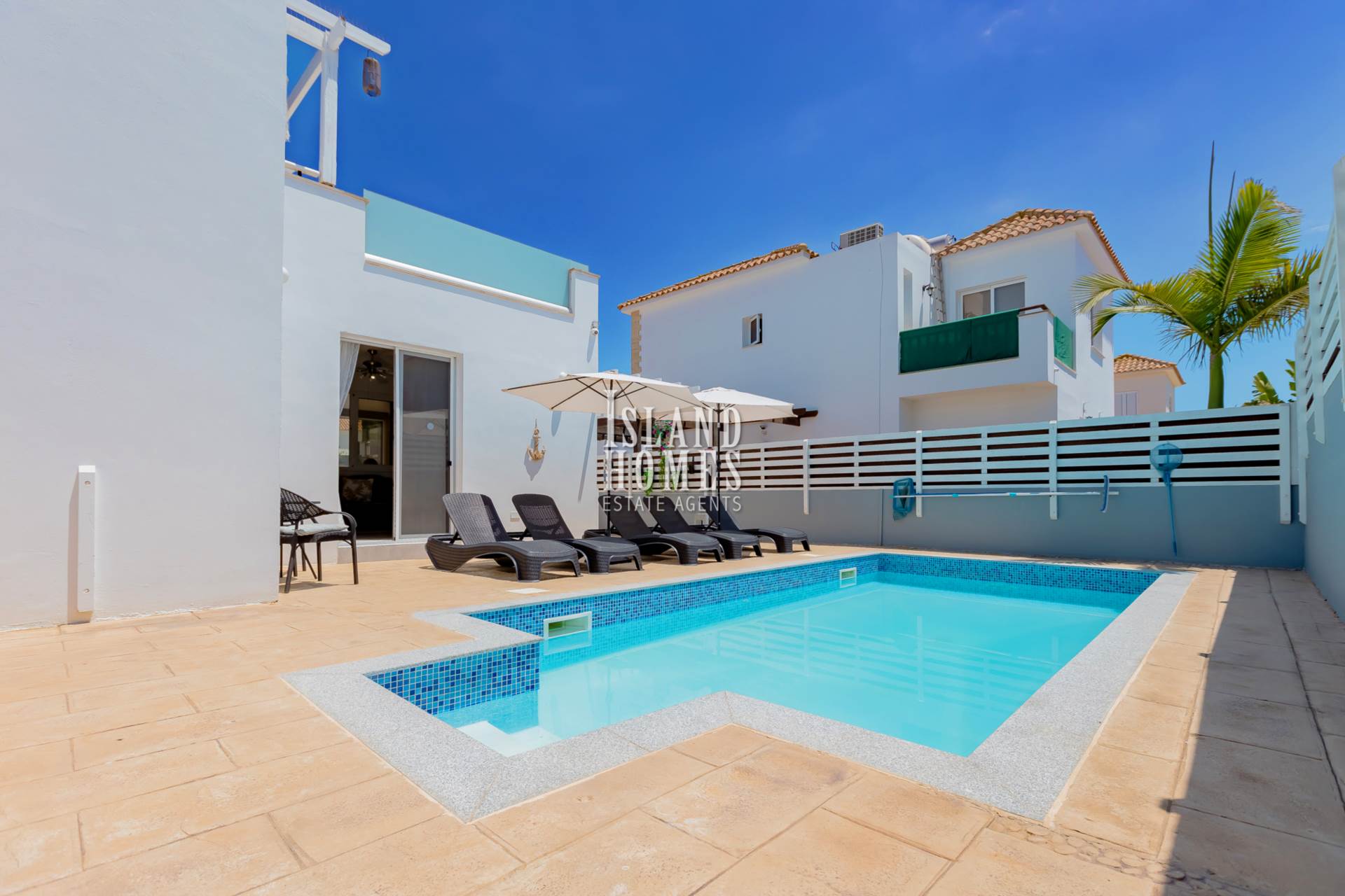House in Famagusta - view 1