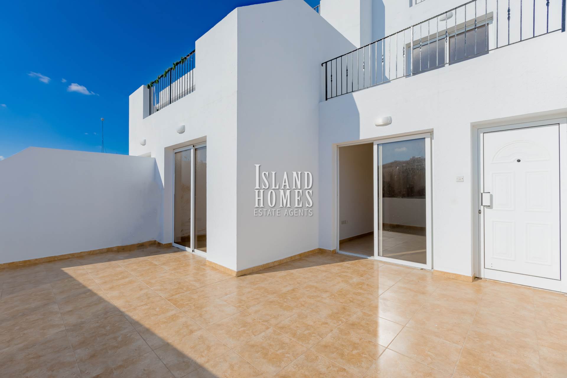 House in Liopetri - view 1