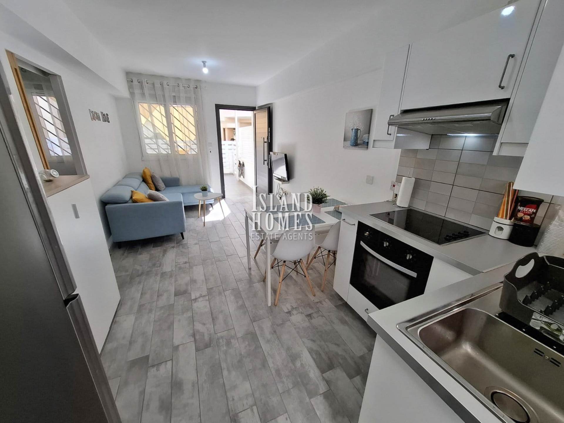 House in Paralimni - view 1