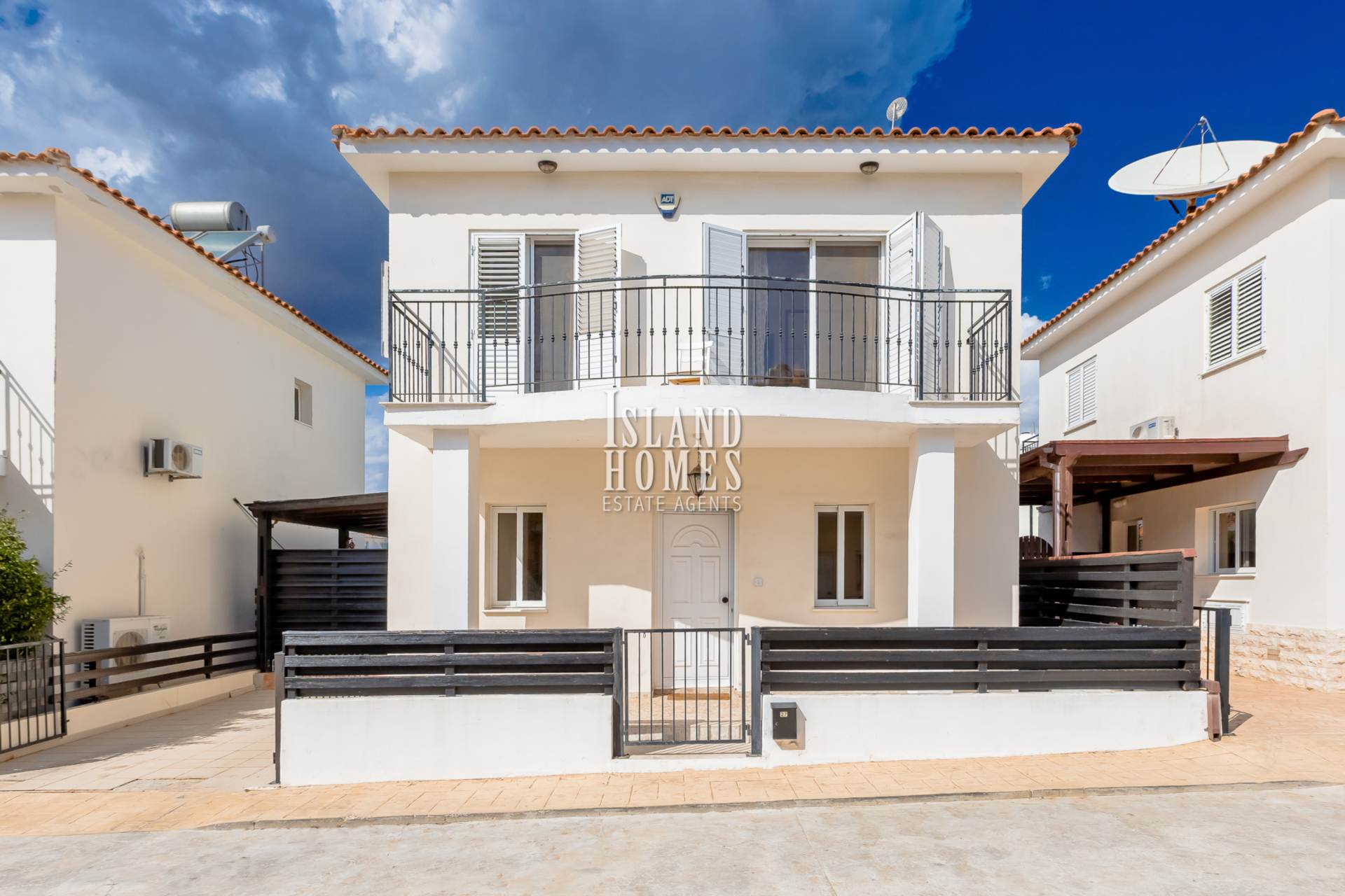 House in Pernera - view 1