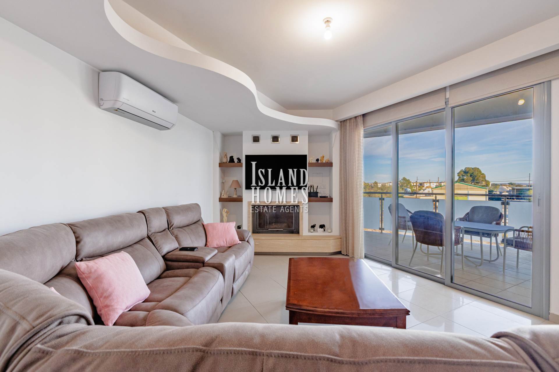 House in Frenaros - view 1