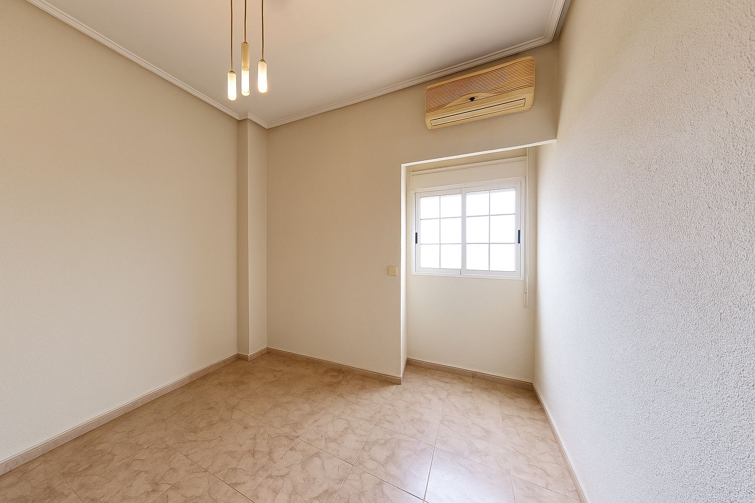 Apartment in Valencia - view 1