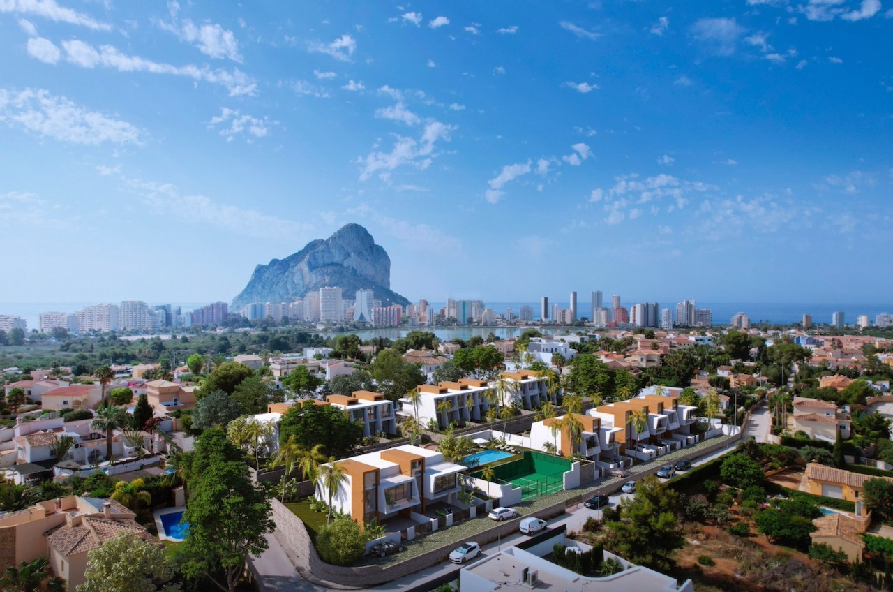 House in Calp - view 1