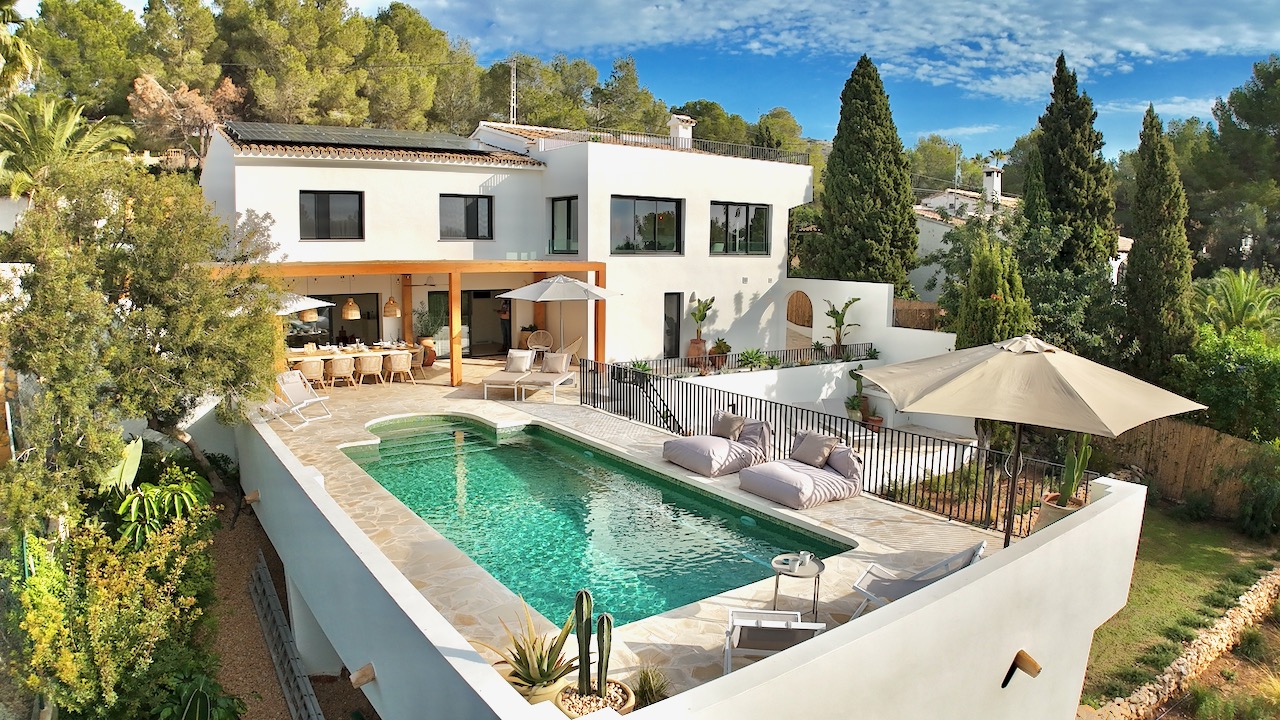 Villa in Moraira - view 1