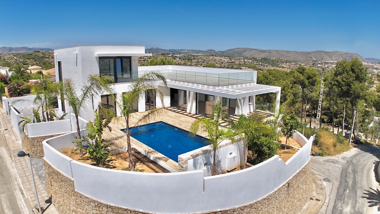 Villa in Moraira - view 1