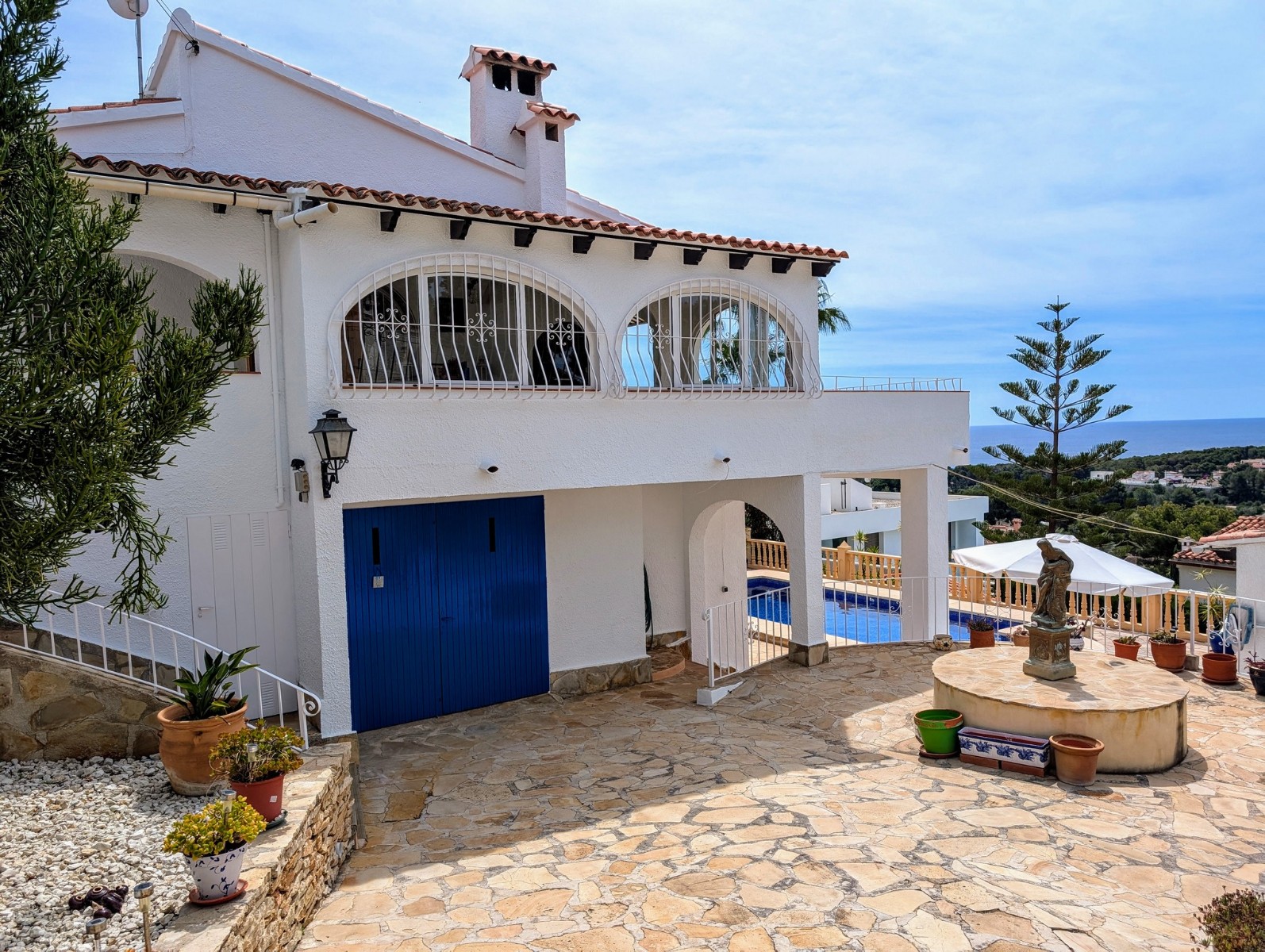 Villa in Moraira - view 1