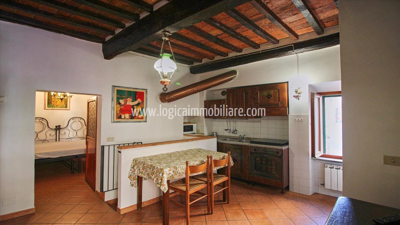 Apartment in Sarteano - view 1