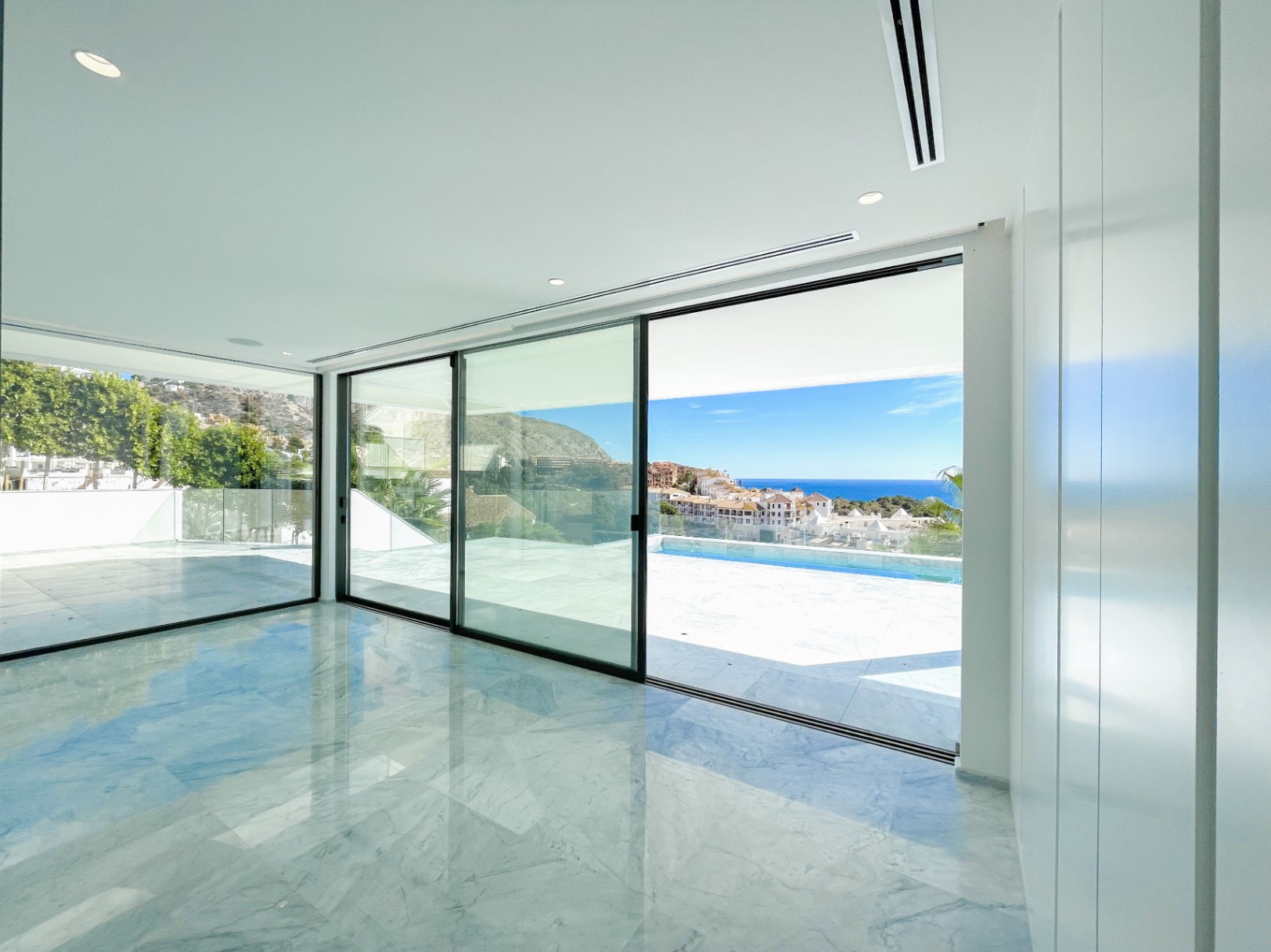 Apartment in Altea - view 1