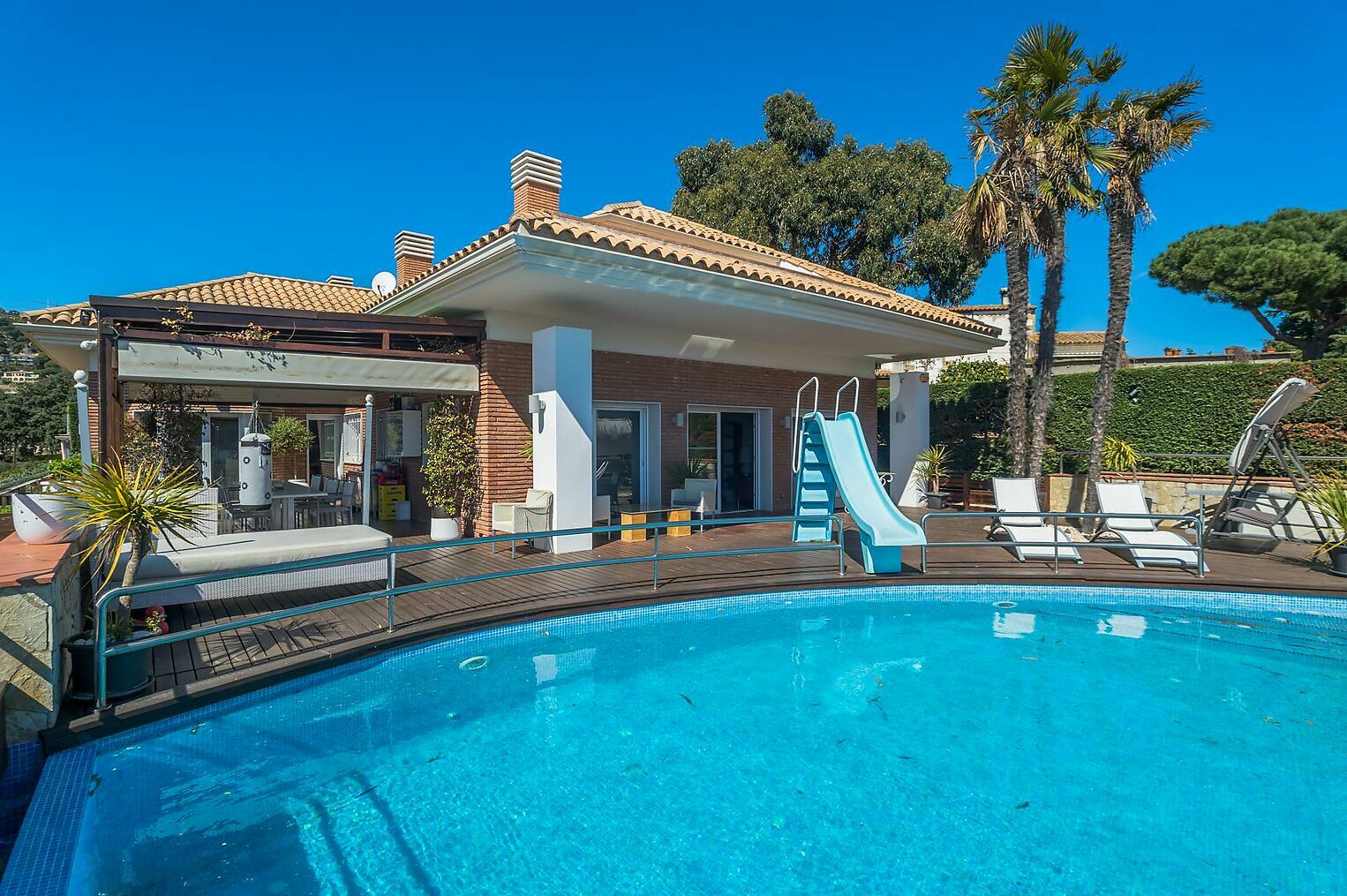 House in Girona - view 1