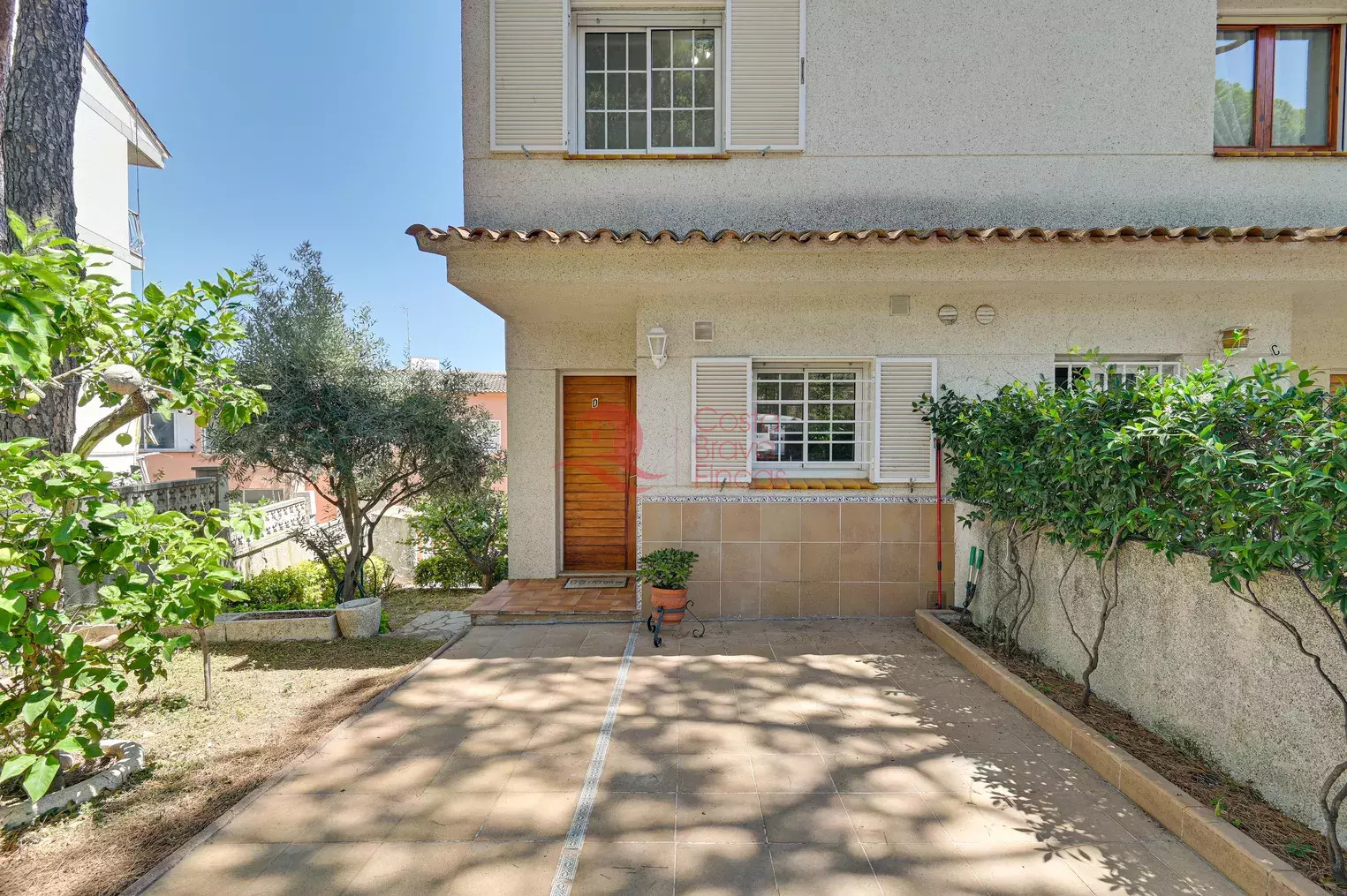 House in Girona - view 1