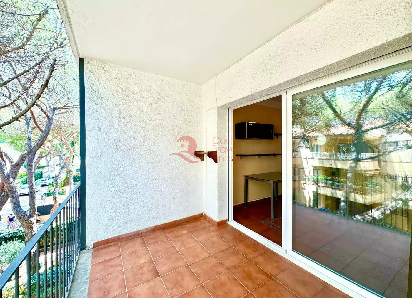 Apartment in Girona - view 1