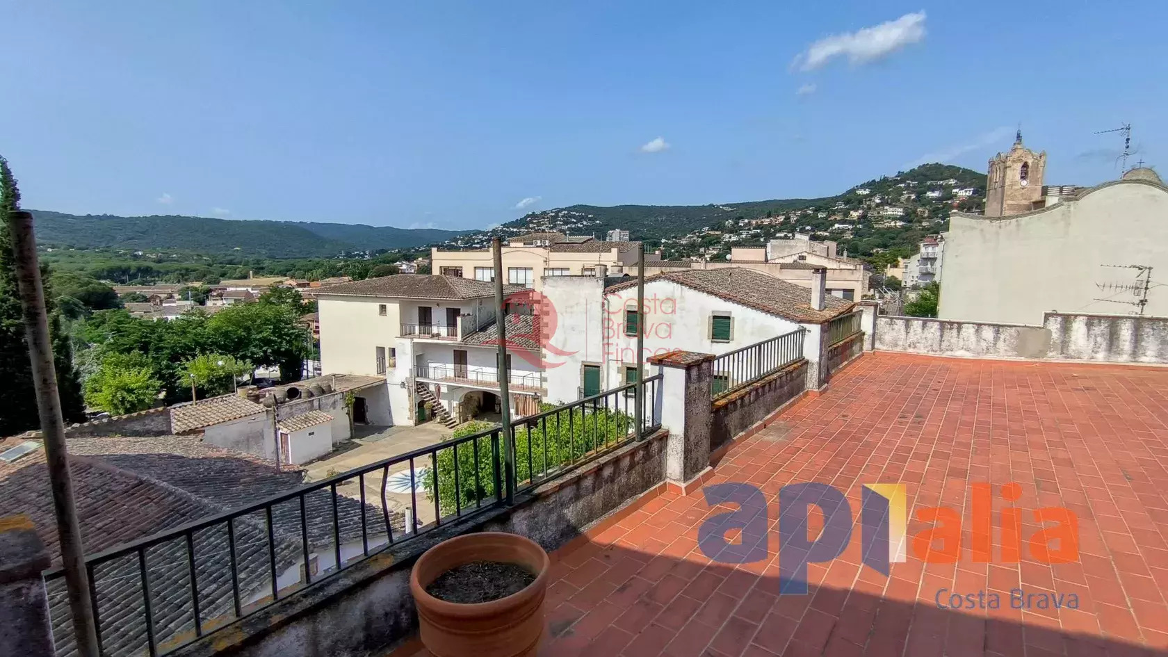 Apartment in Sant Antoni de Calonge - view 1