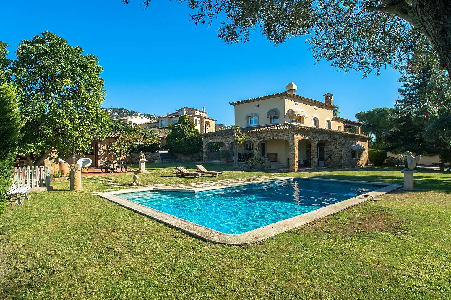 House in Santa Cristina d'Aro - view 1