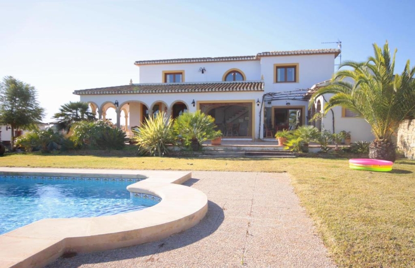 Villa in Sant Joan d'Alacant - view 1