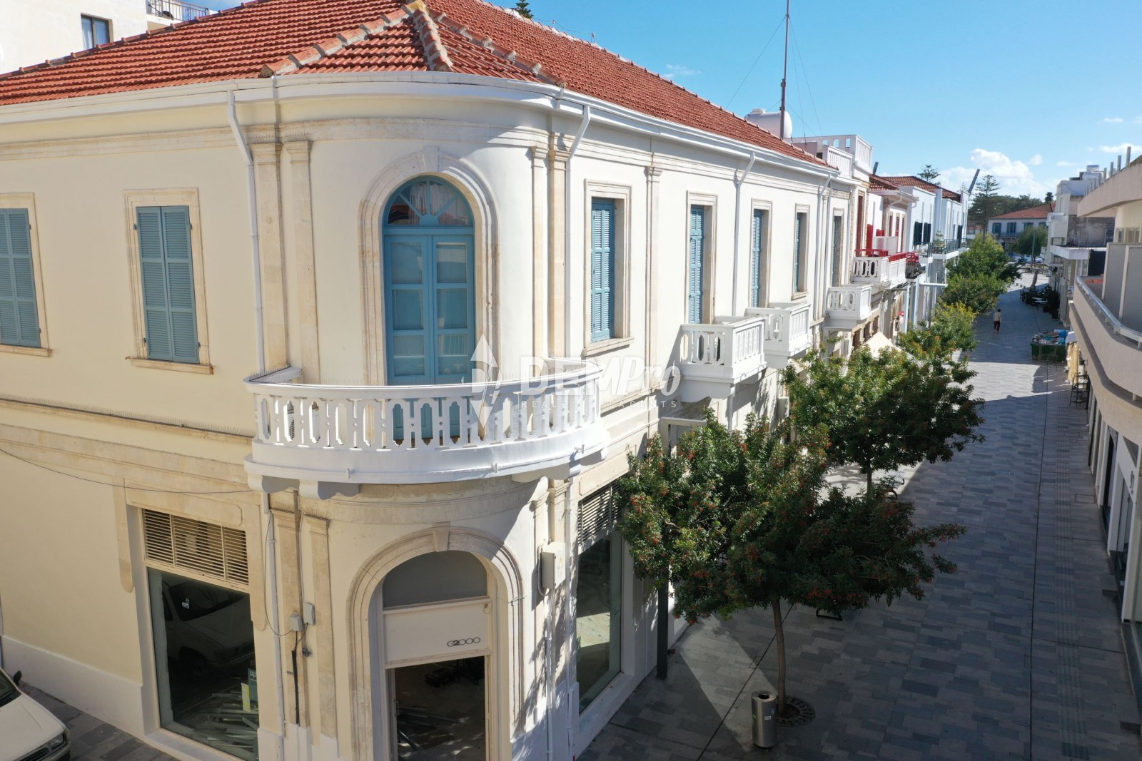 Villa in Paphos Municipality - view 1