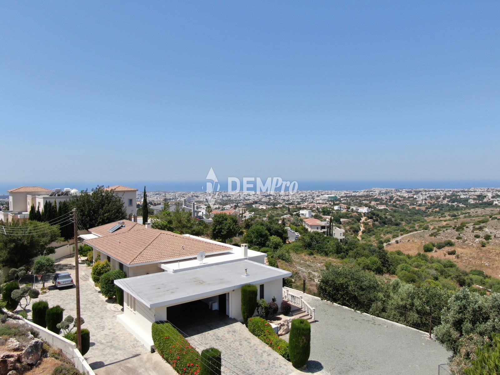 Villa in Konia - view 1