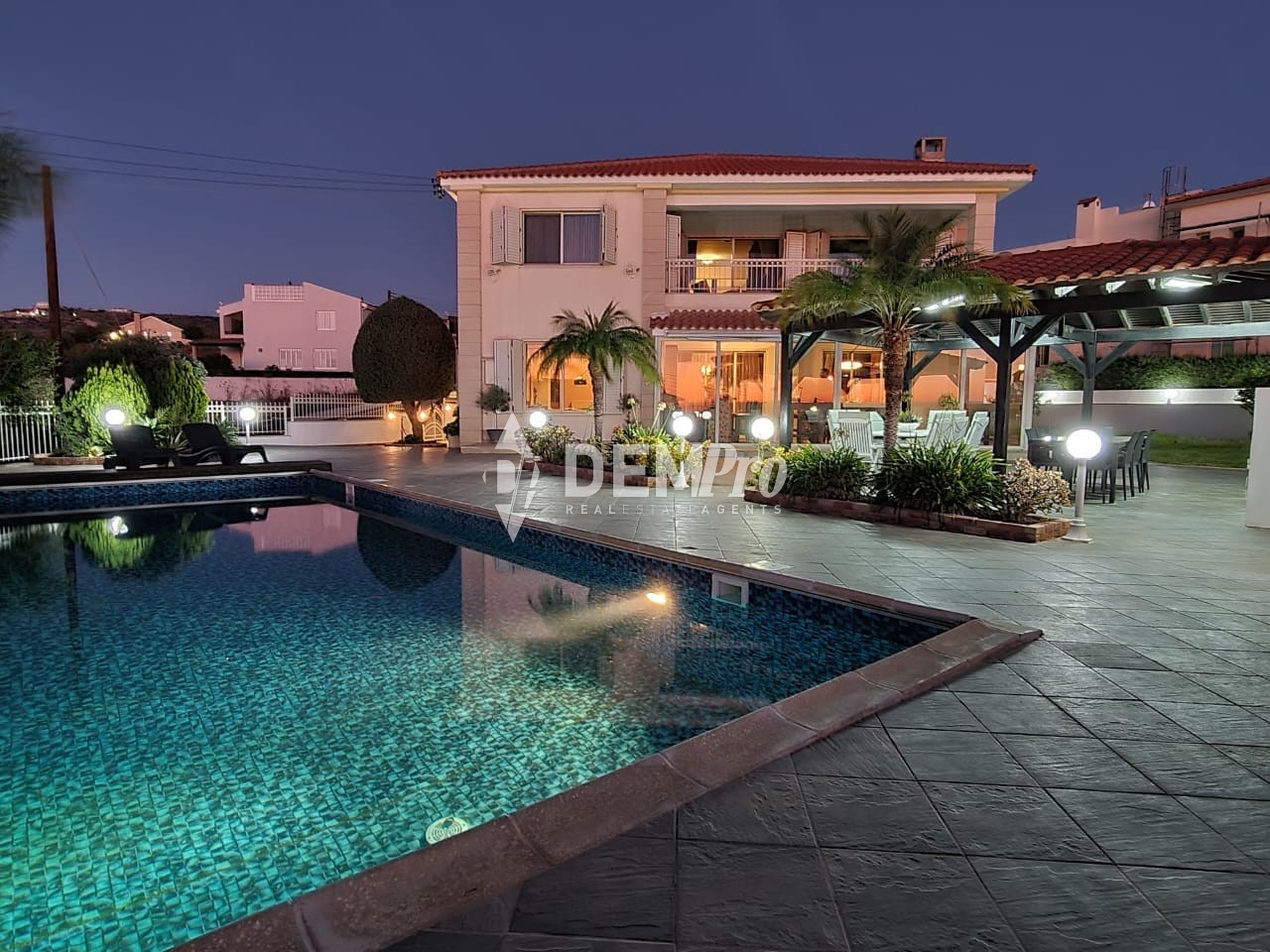Villa in Konia - view 1