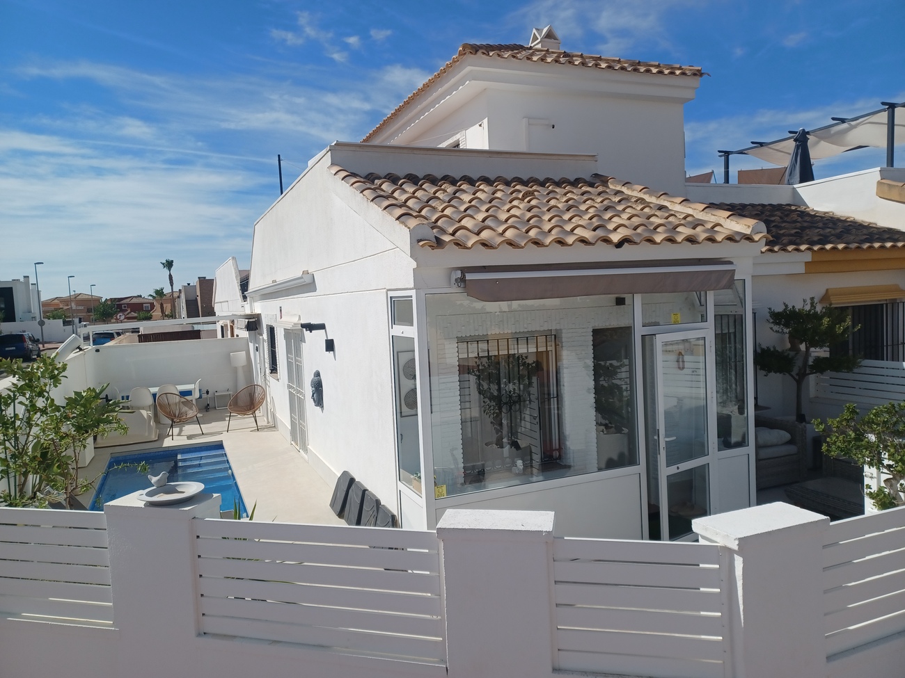 Villa in Santa Cruz - view 1