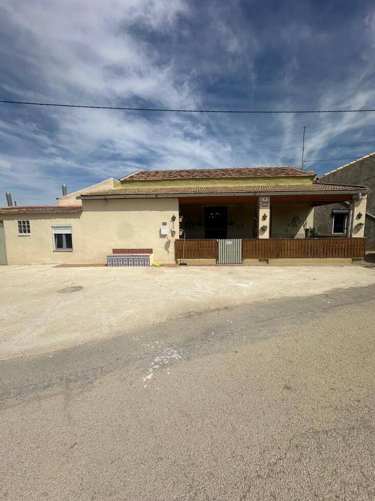 House in Elche - view 1