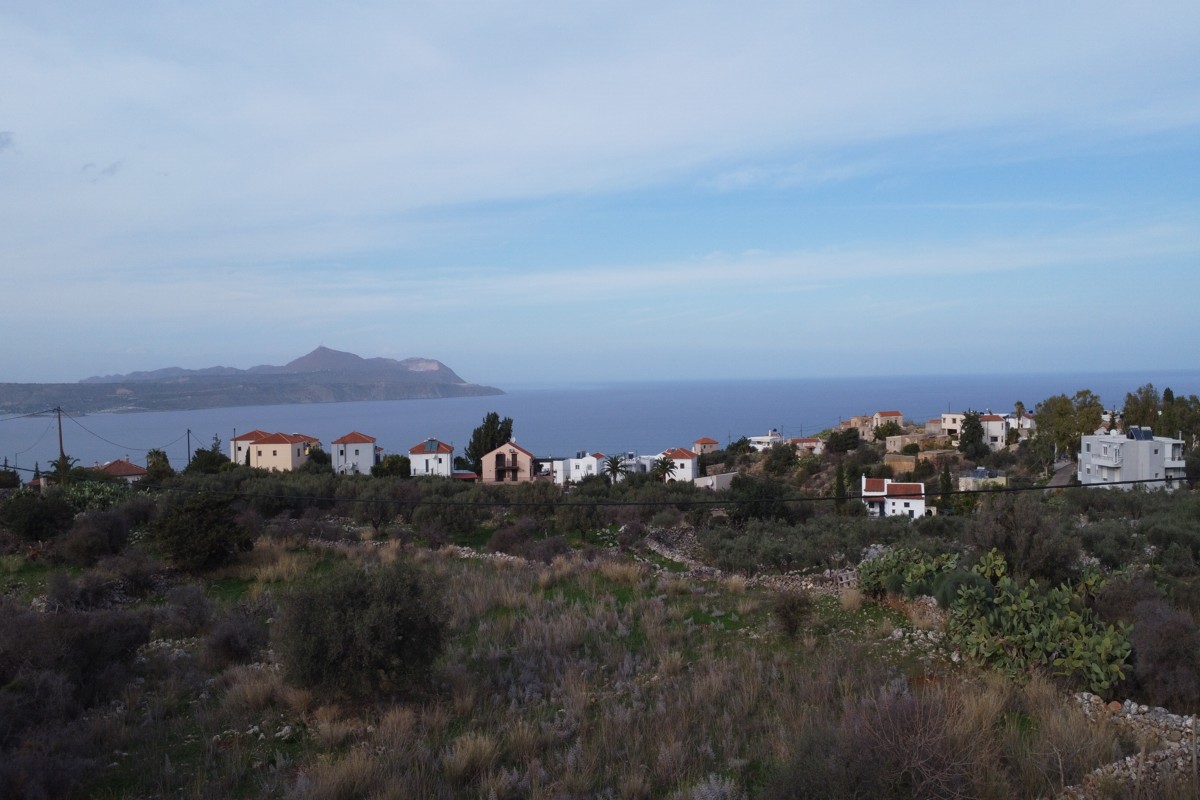 House in Kokkino Chorio - view 1