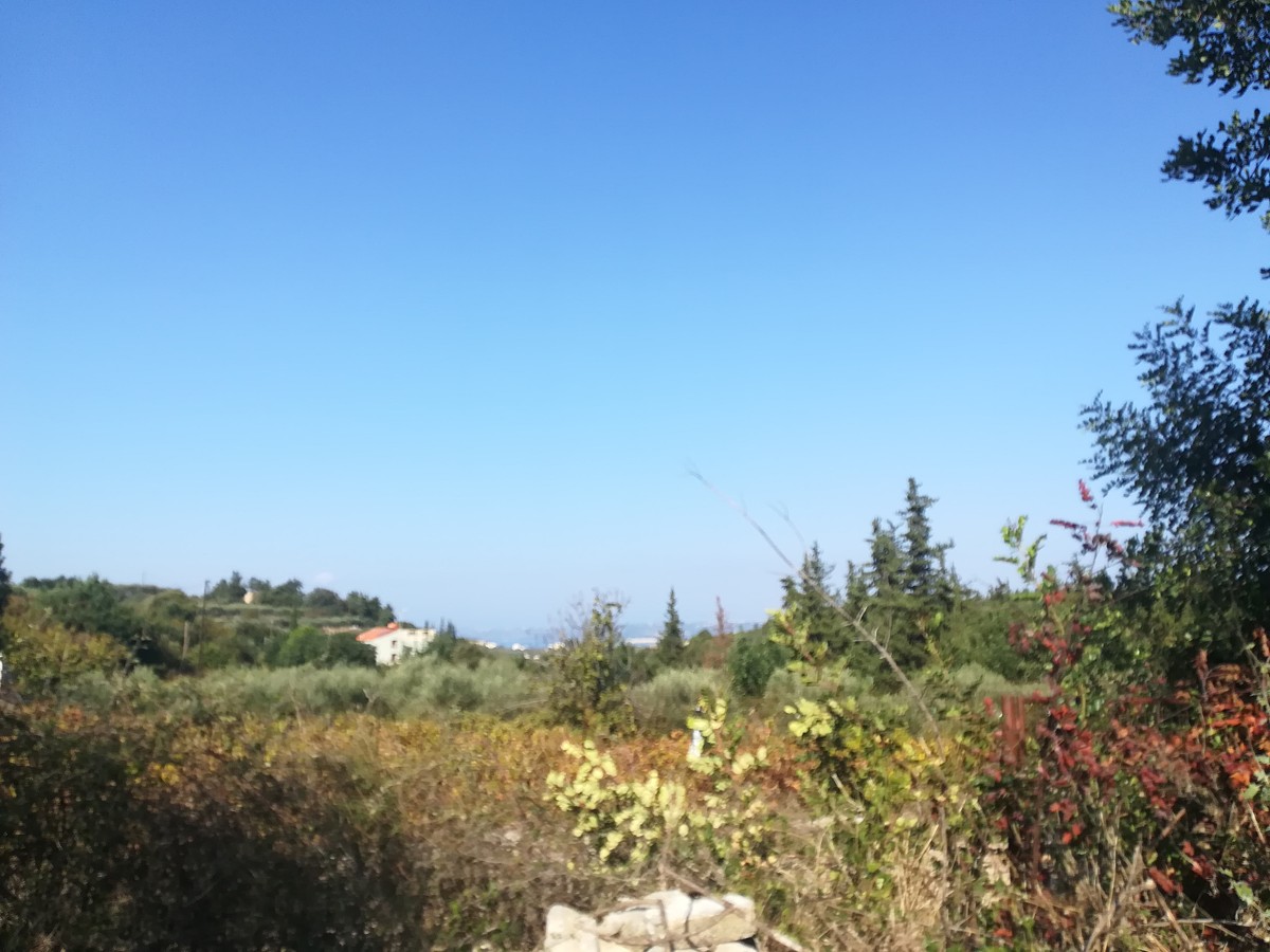 House in Aspro - view 1