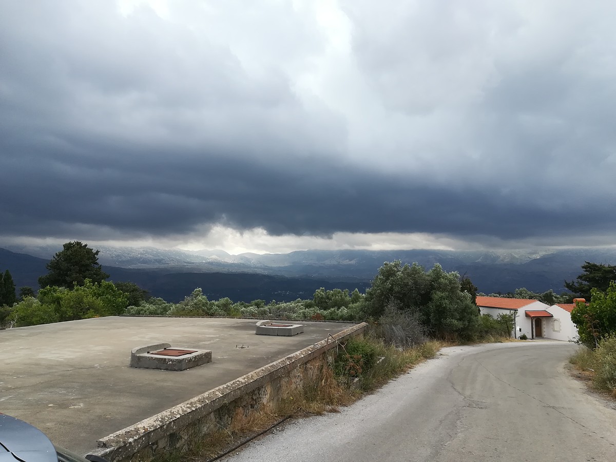 House in Chania - view 1