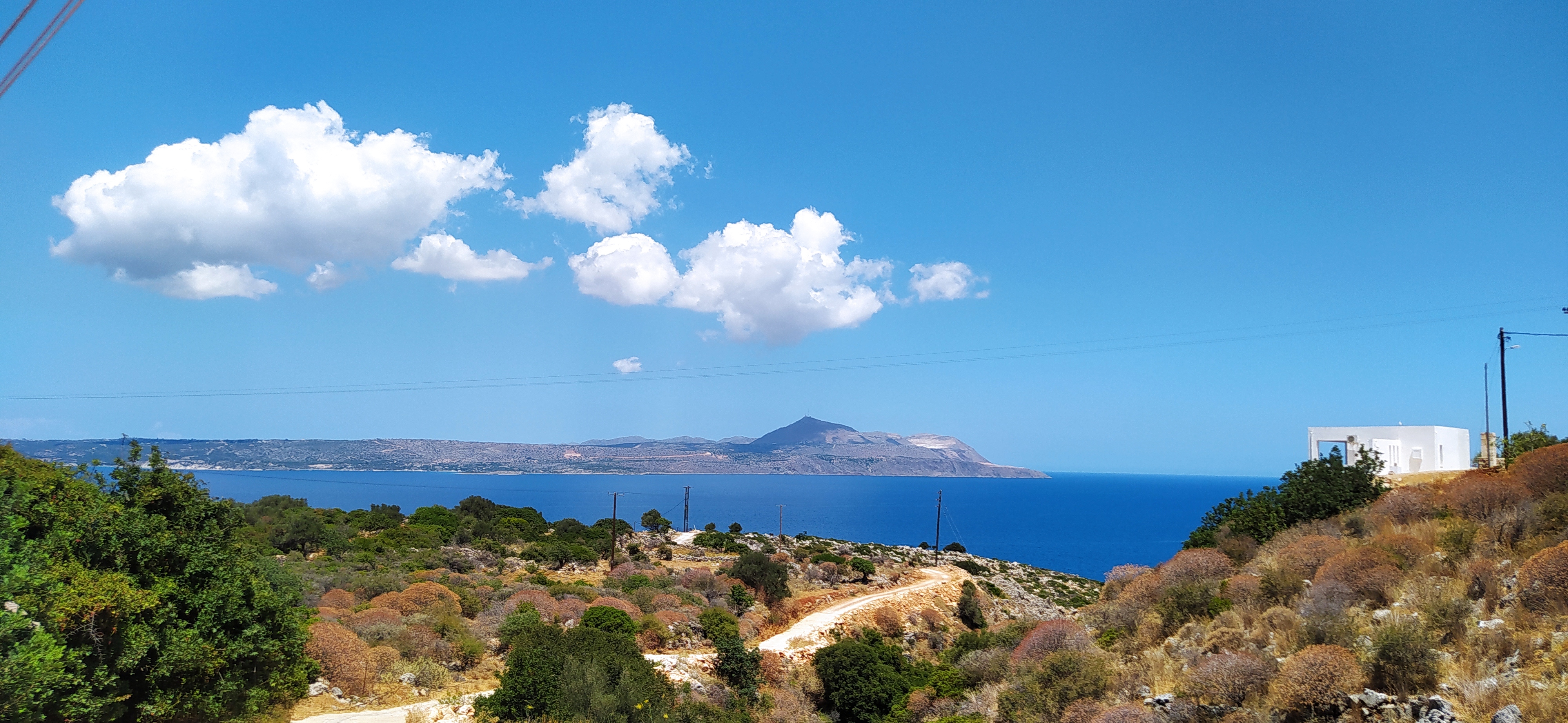 House in Kokkino Chorio - view 1
