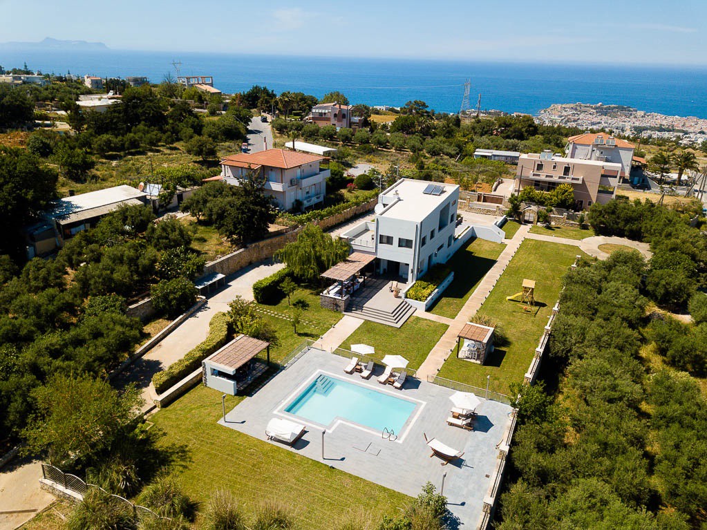 House in Tria Monastiria - view 1