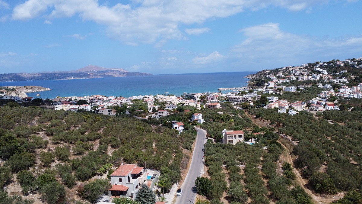 House in Almirida - view 1
