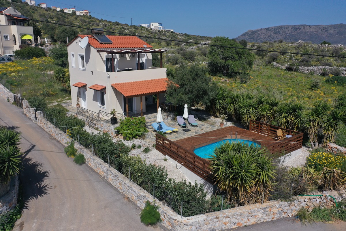House in Pano Kefalas - view 1