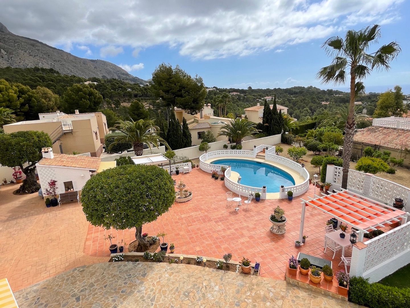 Villa in Altea - view 1