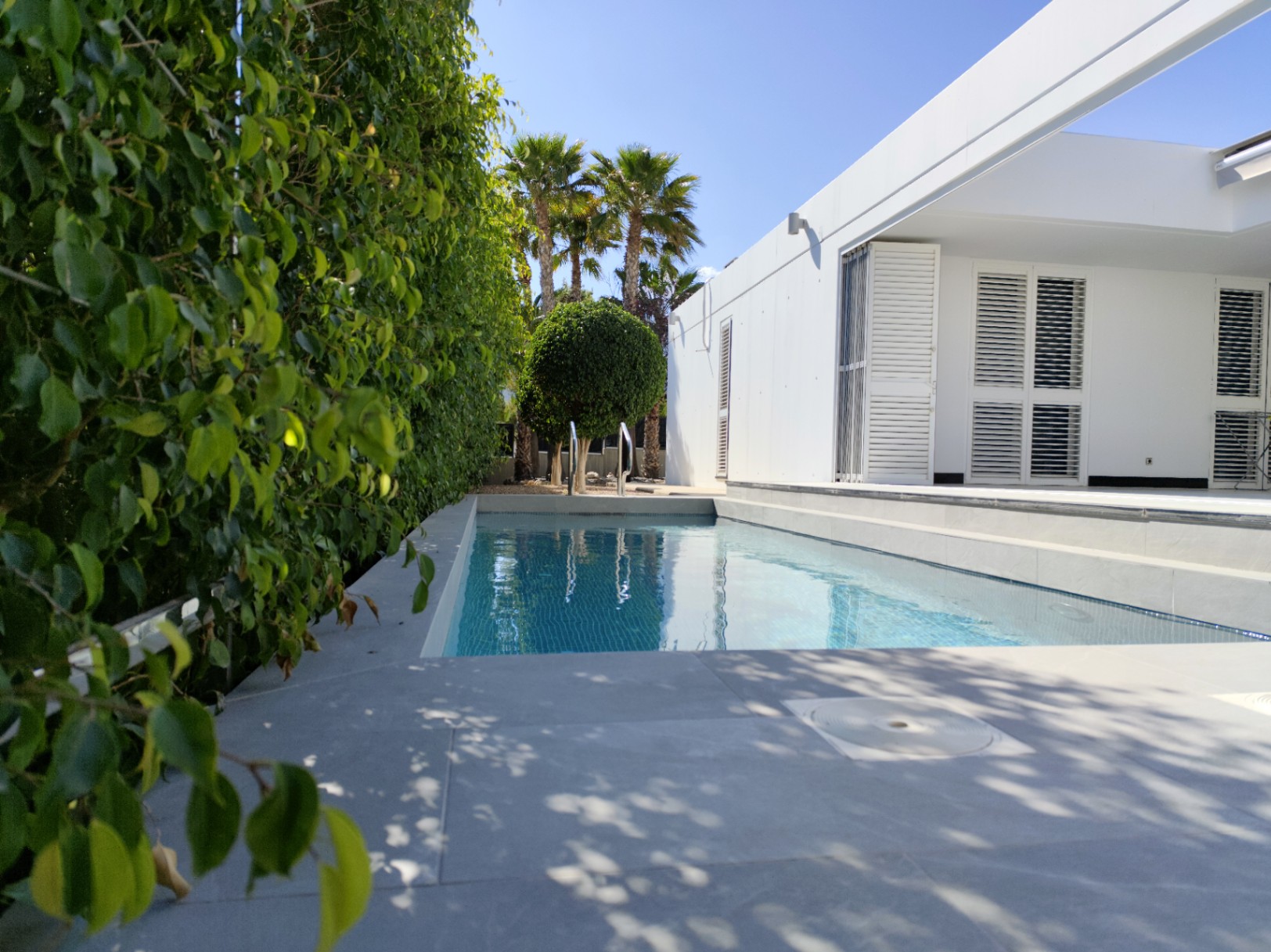 Villa in La Nucia - view 1